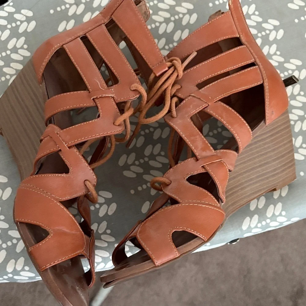 Jessica Simpson Brown Strappy Wedge Sandals